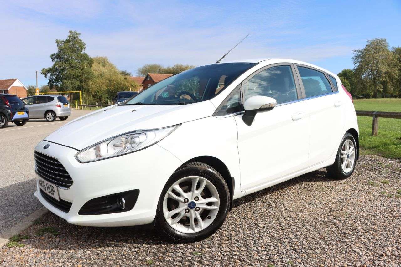 2015 FORD FIESTA 2015 FORD FIESTA
