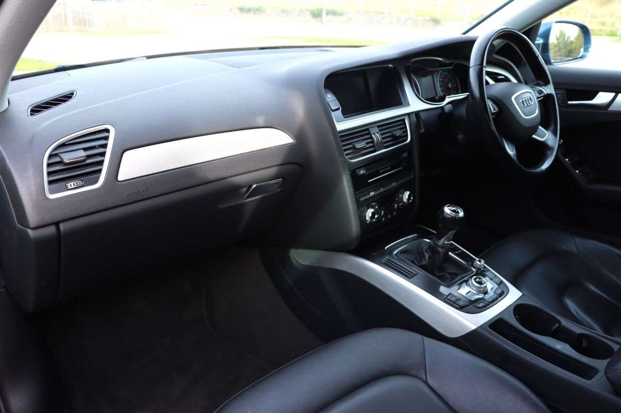 2015 AUDI A4 2015 AUDI A4
