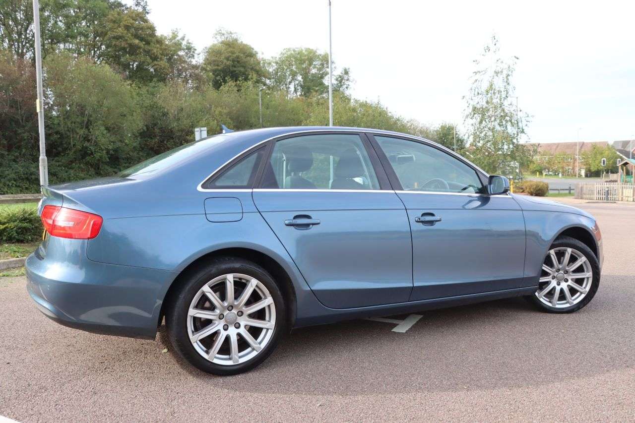 2015 AUDI A4 2015 AUDI A4