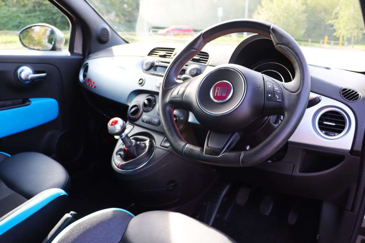 2014 FIAT 500 2014 FIAT 500