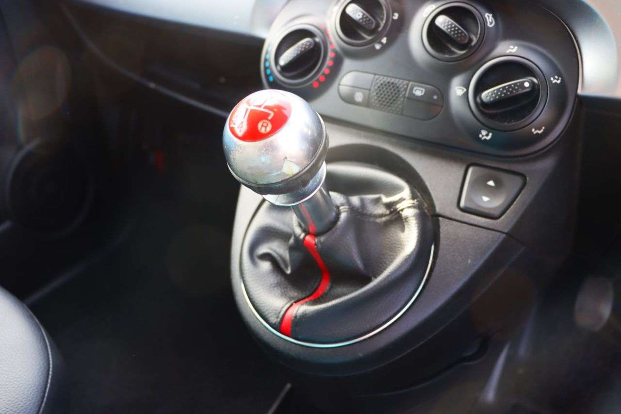 2014 FIAT 500 2014 FIAT 500