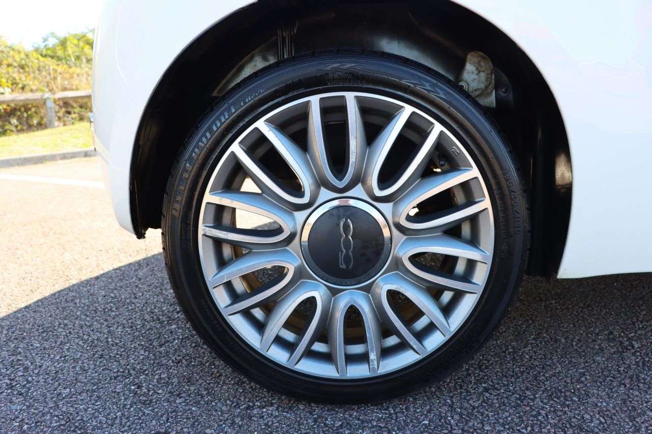2015 FIAT 500 2015 FIAT 500