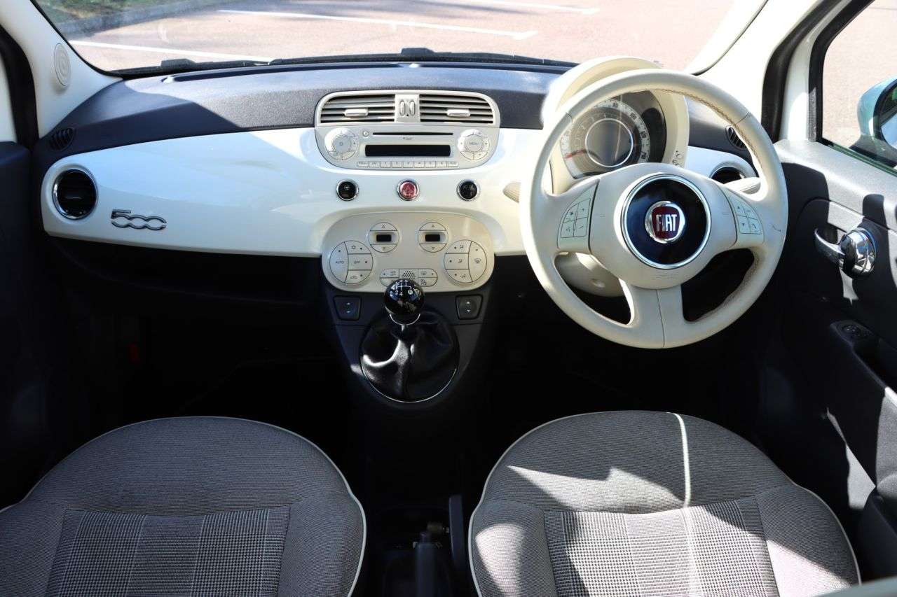 2015 FIAT 500 2015 FIAT 500