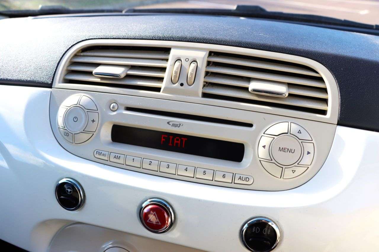 2015 FIAT 500 2015 FIAT 500