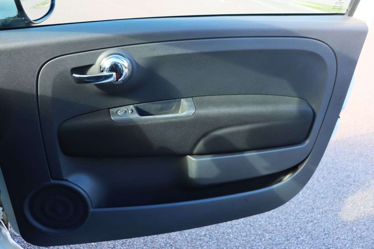 2015 FIAT 500 2015 FIAT 500