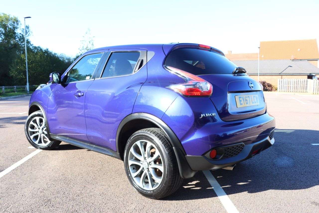 A 2017 NISSAN JUKE 1.2 DIG-T Tekna SUV 5dr Petrol Manual Euro 6 (s/s) (115 ps) Just Serviced R A 2017 NISSAN JUKE 1.2 DIG-T Tekna SUV 5dr Petrol Manual Euro 6 (s/s) (115 ps) Just Serviced R