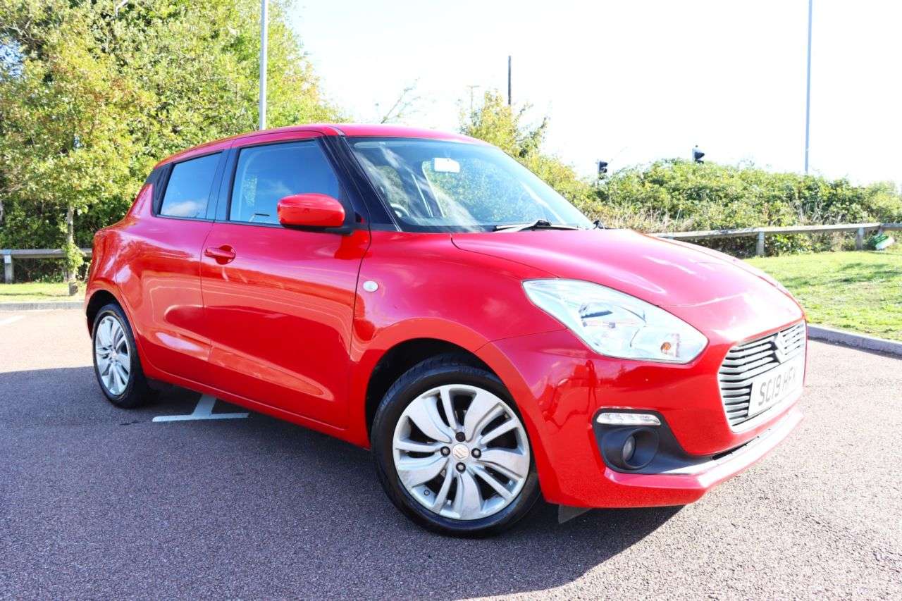A 2019 SUZUKI SWIFT 1.0 Boosterjet GPF SZ-T Hatchback 5dr Petrol Manual Euro 6 (111 ps) Just Se A 2019 SUZUKI SWIFT 1.0 Boosterjet GPF SZ-T Hatchback 5dr Petrol Manual Euro 6 (111 ps) Just Se