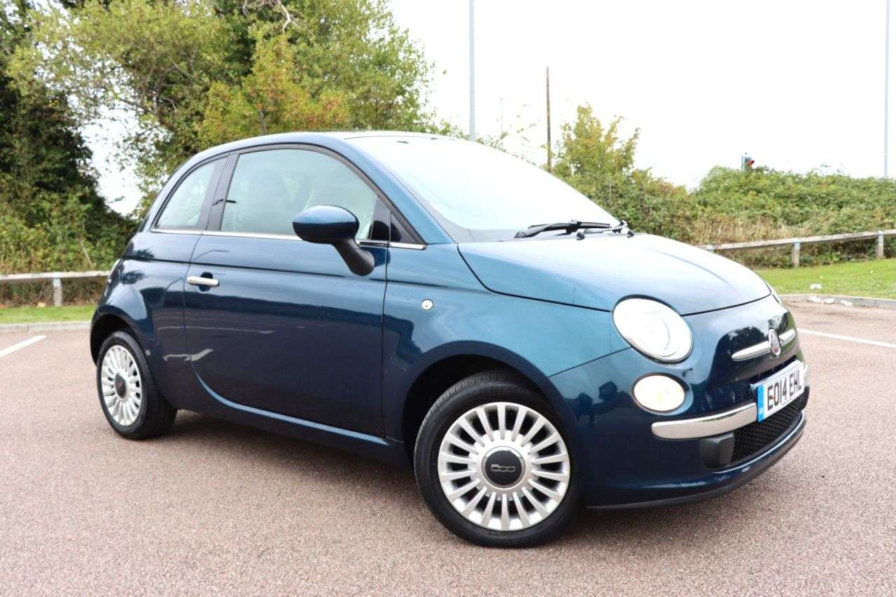 A 2014 FIAT 500 1.2 Lounge Hatchback 3dr Petrol Manual Euro 6 (s/s) (69 bhp) Just Serviced A 2014 FIAT 500 1.2 Lounge Hatchback 3dr Petrol Manual Euro 6 (s/s) (69 bhp) Just Serviced