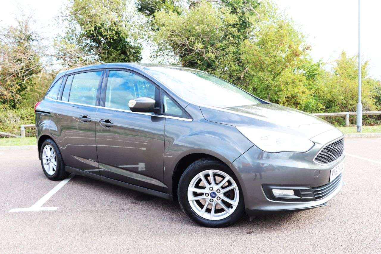 A 2017 FORD GRAND C-MAX 1.0T EcoBoost Zetec MPV 5dr Petrol Manual Euro 6 (s/s) (125 ps) Just Servic A 2017 FORD GRAND C-MAX 1.0T EcoBoost Zetec MPV 5dr Petrol Manual Euro 6 (s/s) (125 ps) Just Servic