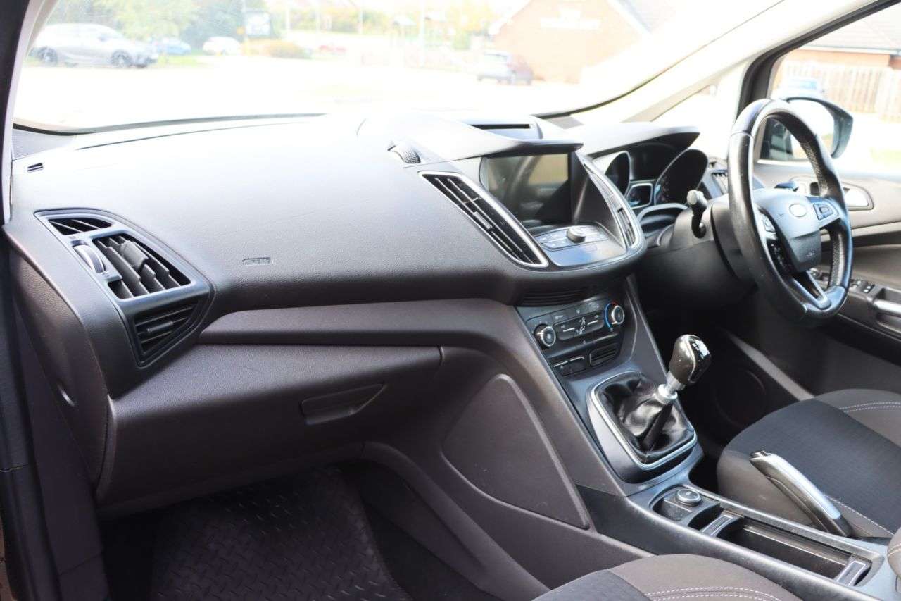 2017 FORD GRAND C-MAX 2017 FORD GRAND C-MAX