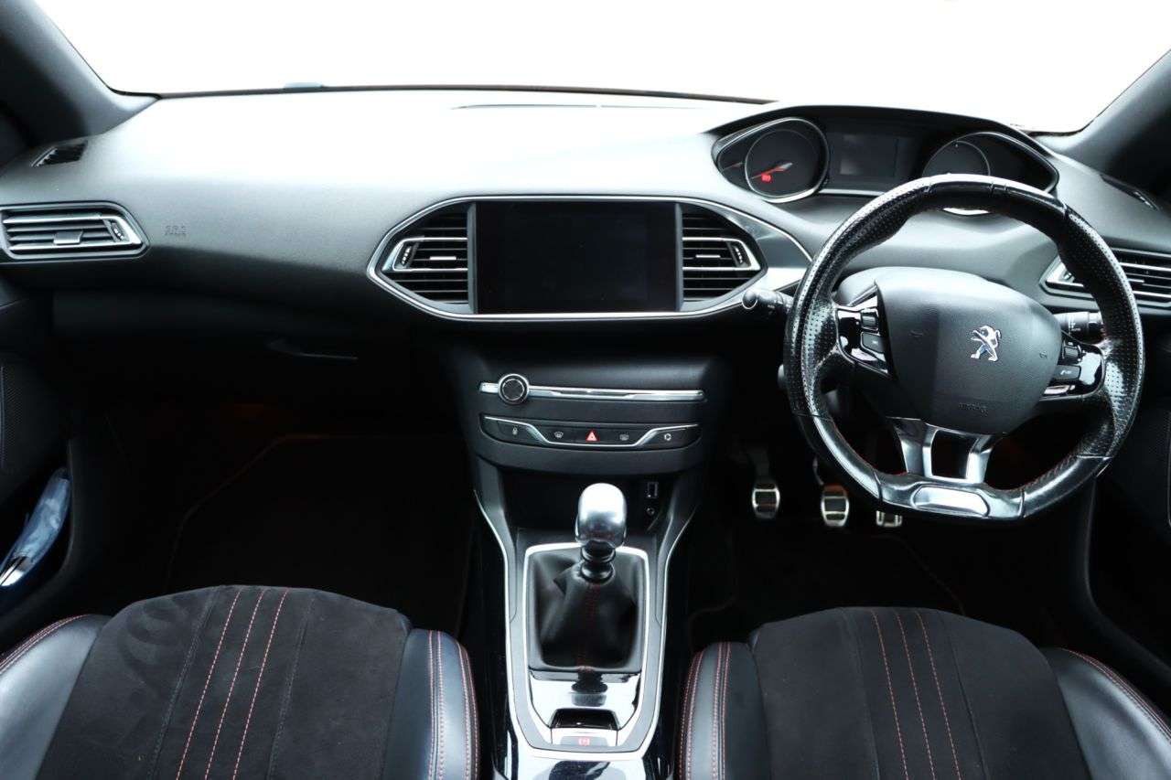 2015 PEUGEOT 308 2015 PEUGEOT 308