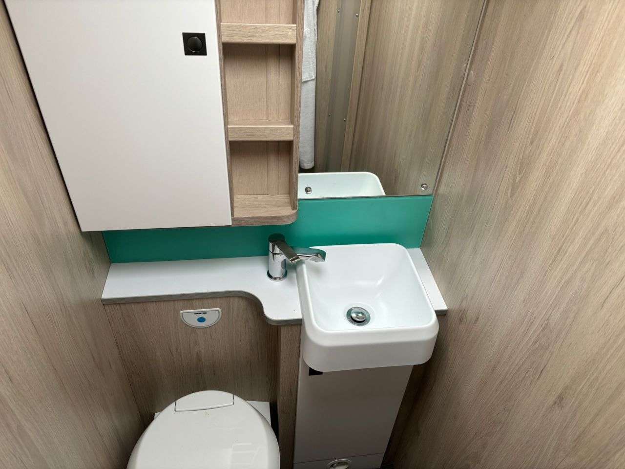 2022 FORD AUTO-TRAIL 2022 FORD AUTO-TRAIL