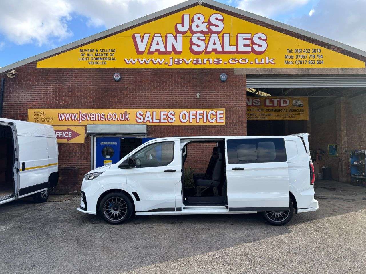 2024 FORD TRANSIT CUSTOM 2024 FORD TRANSIT CUSTOM