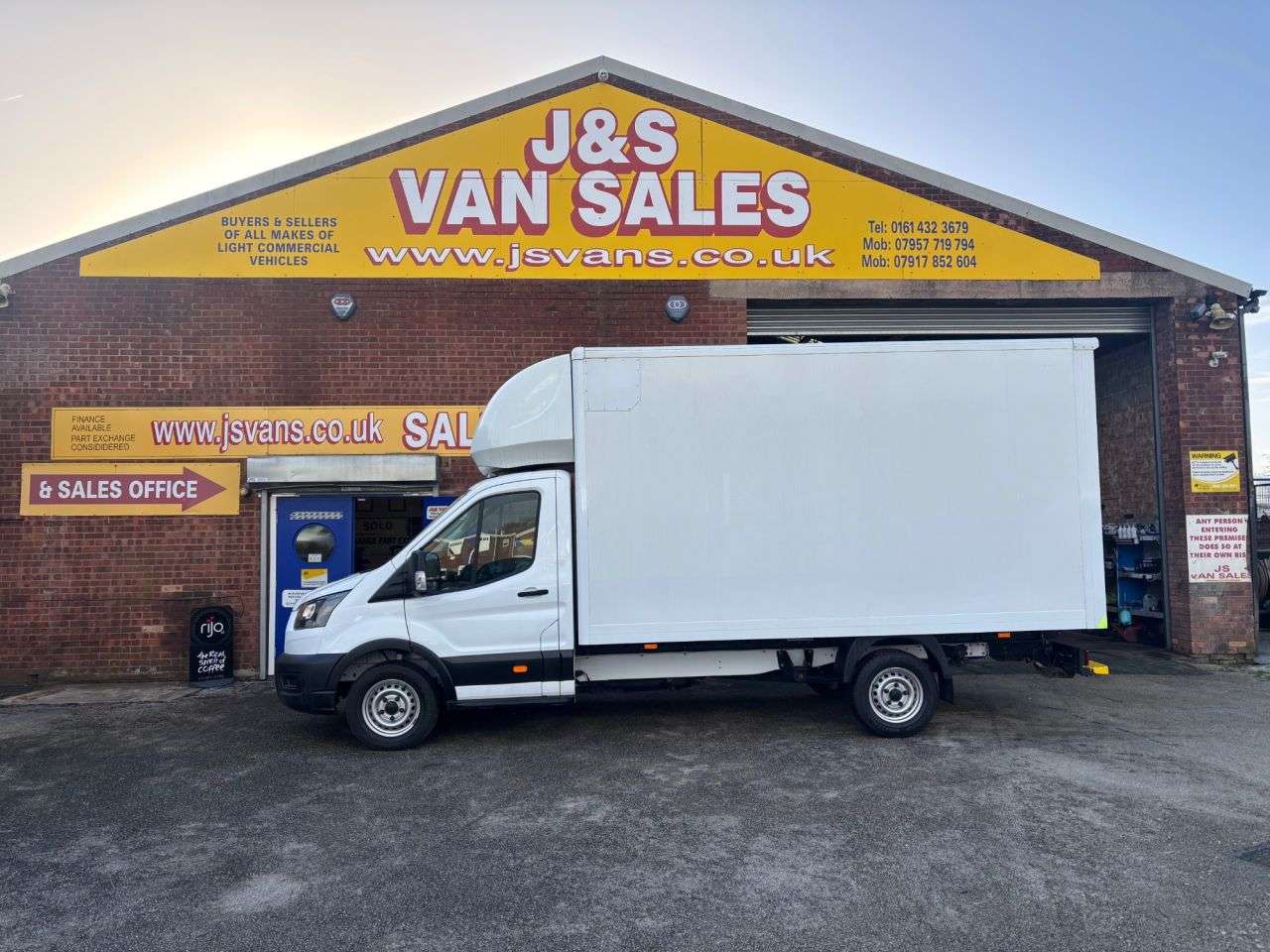 2022 FORD TRANSIT 2022 FORD TRANSIT