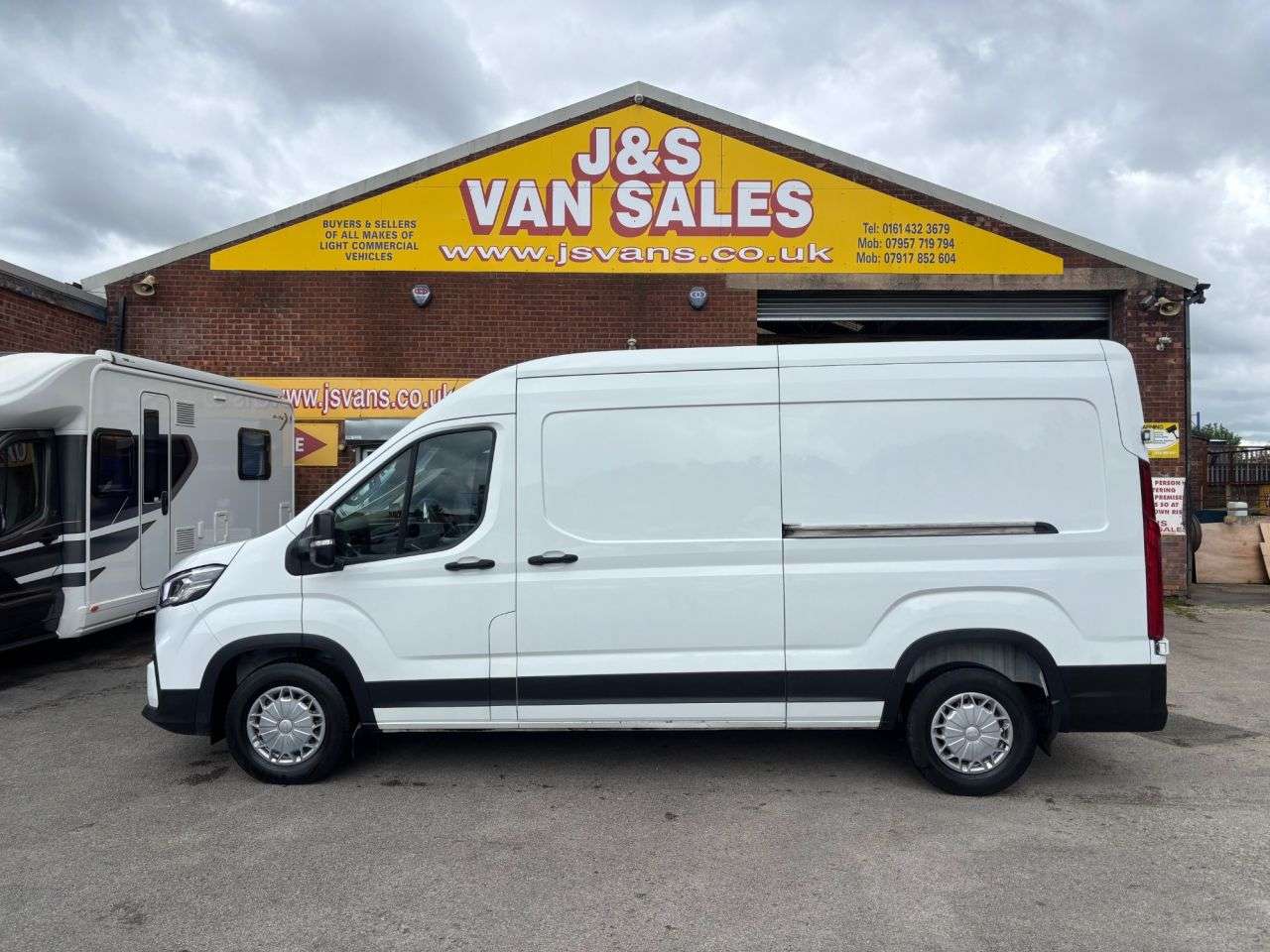 2022 MAXUS DELIVER 9 2022 MAXUS DELIVER 9