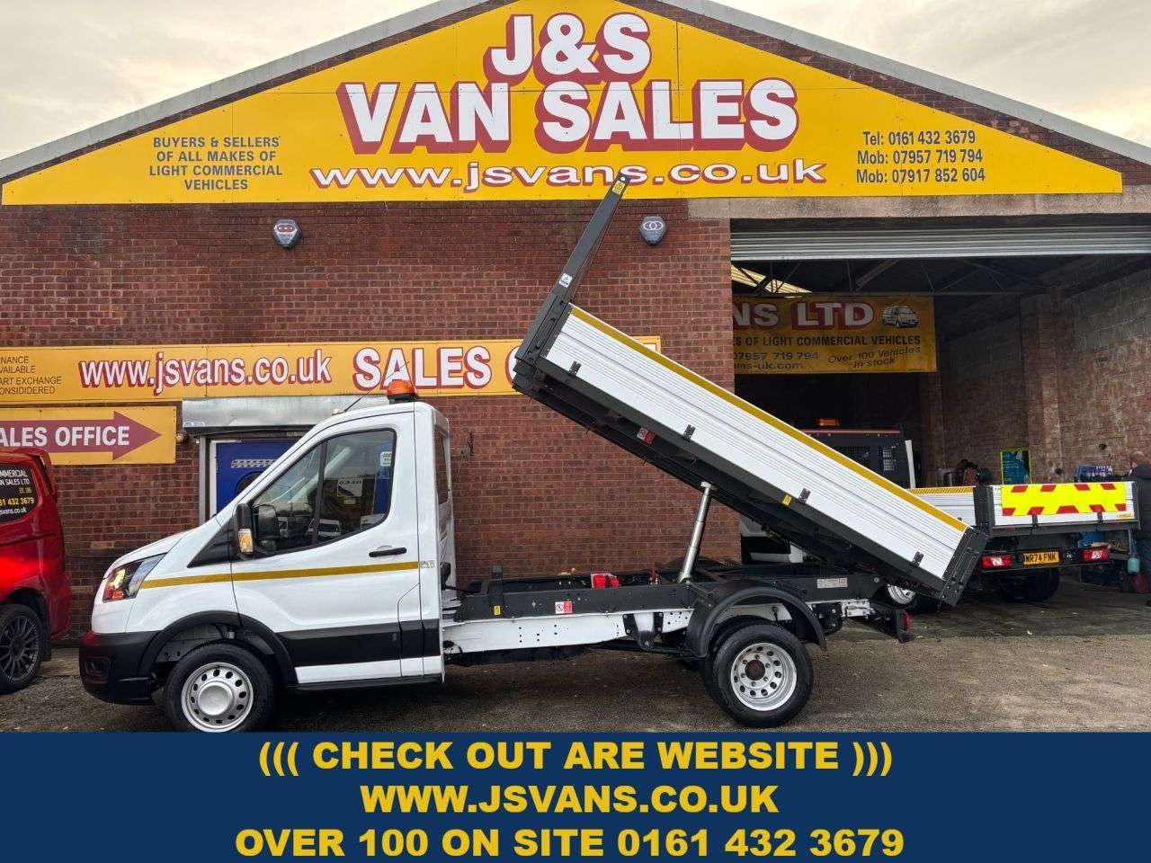 A 2024 FORD TRANSIT 2.0 350 EcoBlue 1 STOP TIPPER 2dr Diesel Manual RWD L2 Euro 6 (s/s) (130 ps A 2024 FORD TRANSIT 2.0 350 EcoBlue 1 STOP TIPPER 2dr Diesel Manual RWD L2 Euro 6 (s/s) (130 ps