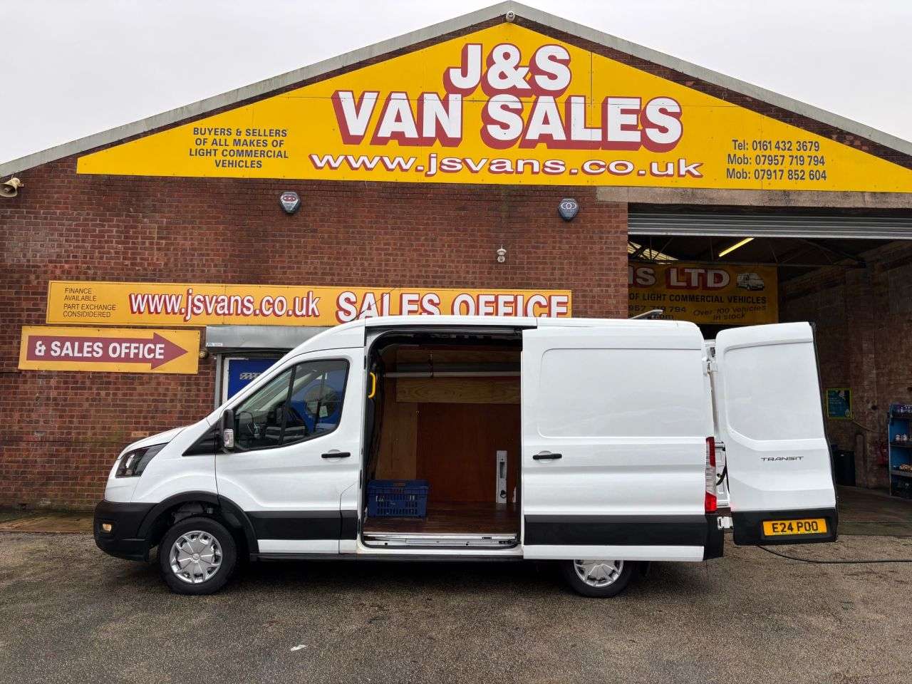 A 2024 FORD TRANSIT L2 H2 JETTING EQUIPMENT 2024/24 REG TREND FACELIFT A 2024 FORD TRANSIT L2 H2 JETTING EQUIPMENT 2024/24 REG TREND FACELIFT