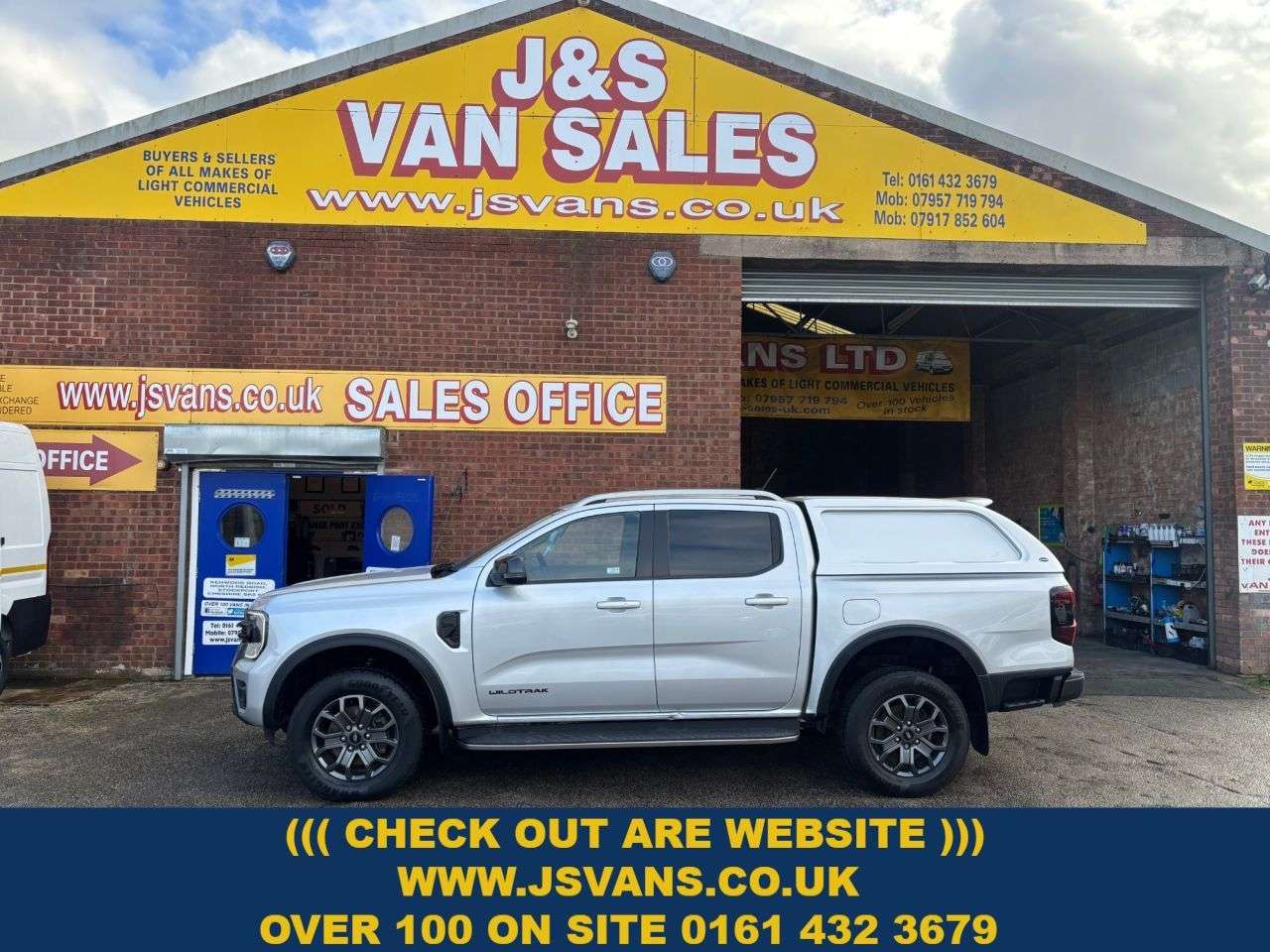 A 2023 FORD RANGER Wildtrak Pickup 4X4 2.0 TDCI CREW CAB LOW MLS A 2023 FORD RANGER Wildtrak Pickup 4X4 2.0 TDCI CREW CAB LOW MLS