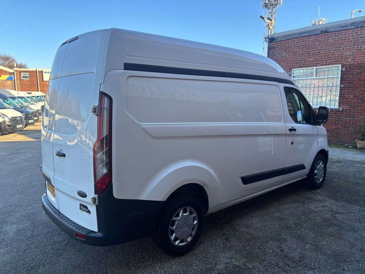 A 2014 FORD TRANSIT CUSTOM LWB FULL HI ROOF (( NO V.A.T )) CHEAP TO CLEAR PX A 2014 FORD TRANSIT CUSTOM LWB FULL HI ROOF (( NO V.A.T )) CHEAP TO CLEAR PX