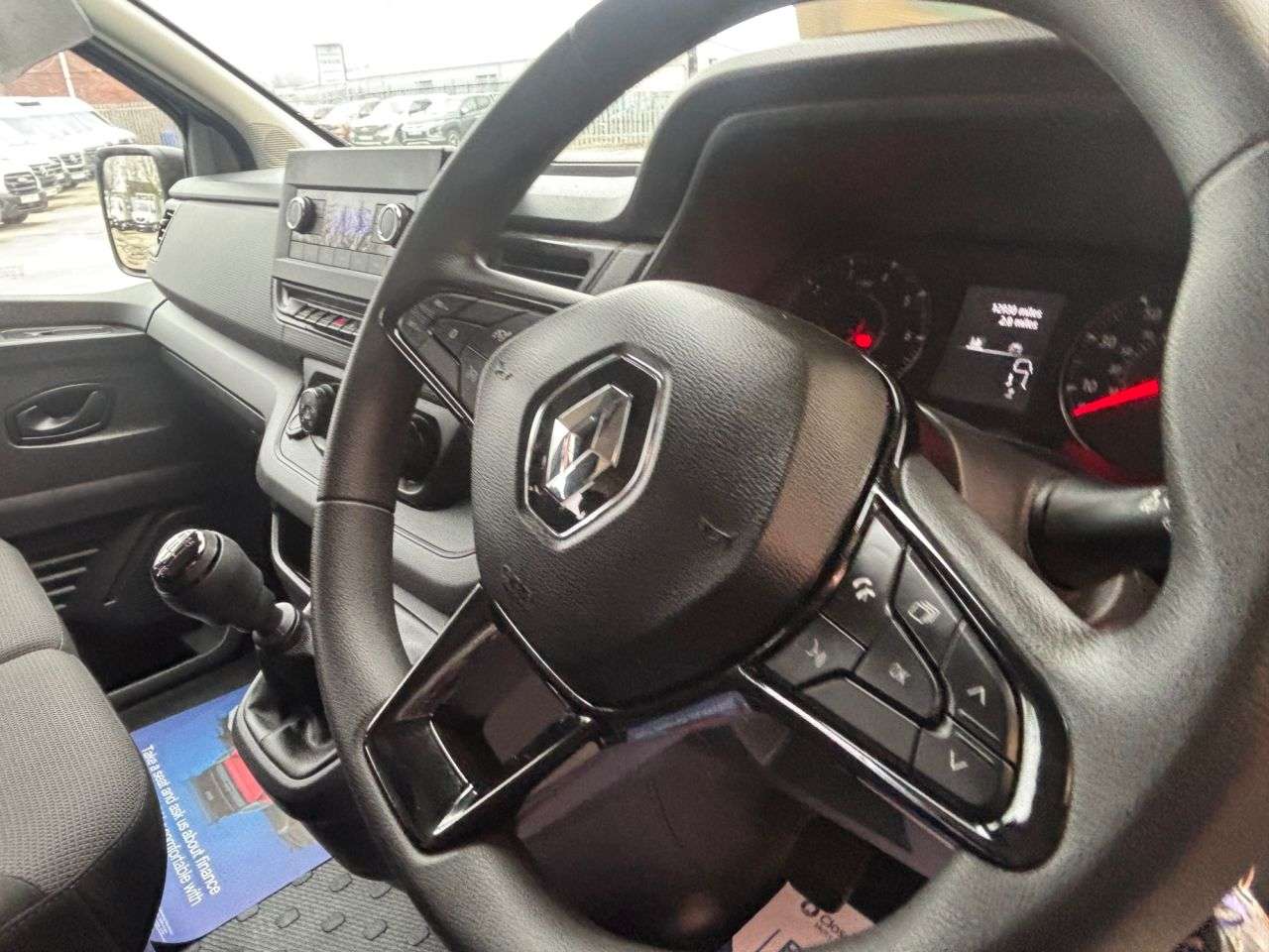 2024 RENAULT TRAFIC 2024 RENAULT TRAFIC