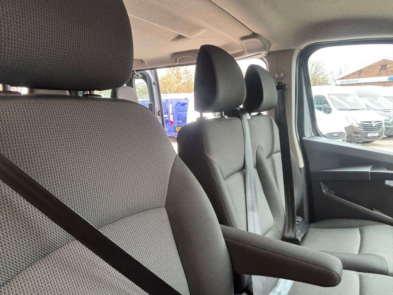 2024 RENAULT TRAFIC 2024 RENAULT TRAFIC