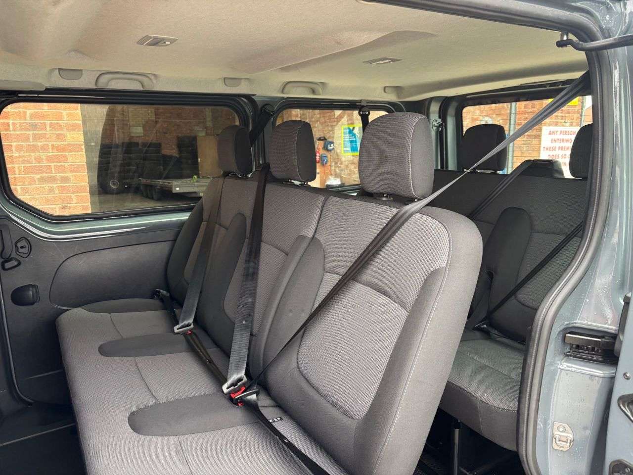 2024 RENAULT TRAFIC 2024 RENAULT TRAFIC