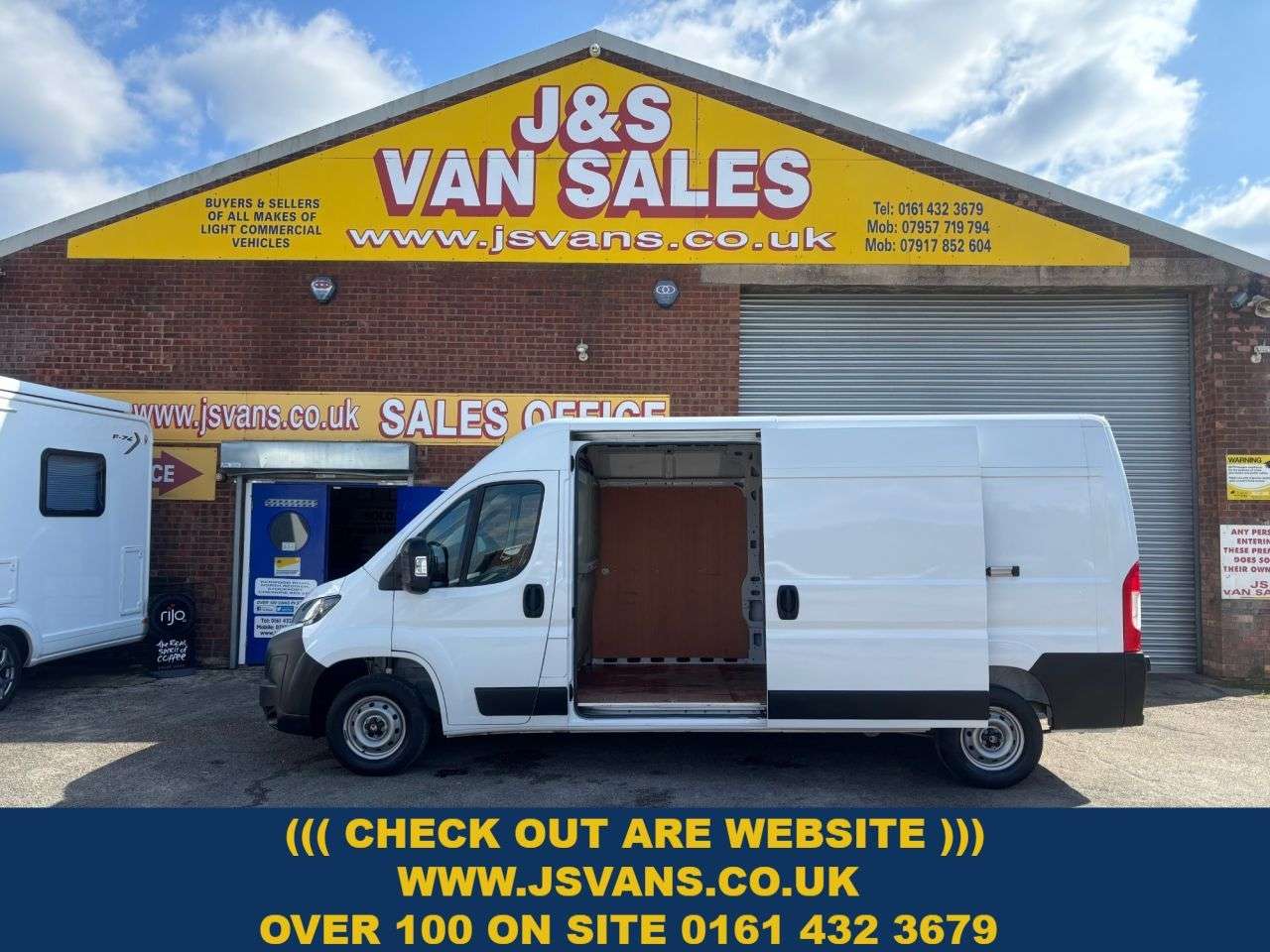 A 2025 CITROEN RELAY 2.2 BlueHDi 35 Enterprise Panel Van 5dr Diesel Manual L3 H2 Euro 6 (s/s) (1 A 2025 CITROEN RELAY 2.2 BlueHDi 35 Enterprise Panel Van 5dr Diesel Manual L3 H2 Euro 6 (s/s) (1