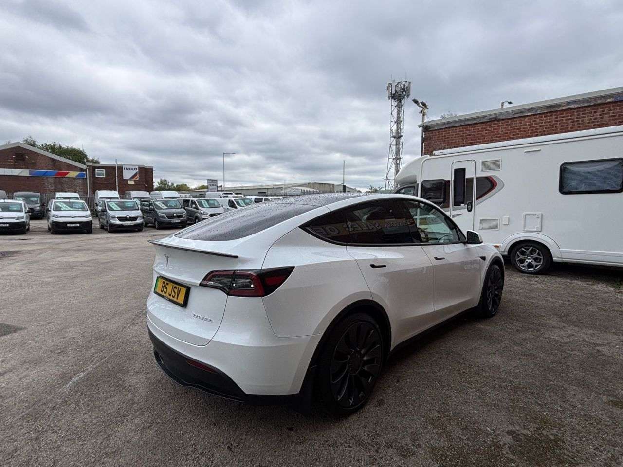 2023 TESLA MODEL Y 2023 TESLA MODEL Y