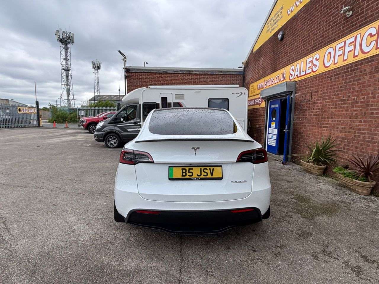 2023 TESLA MODEL Y 2023 TESLA MODEL Y
