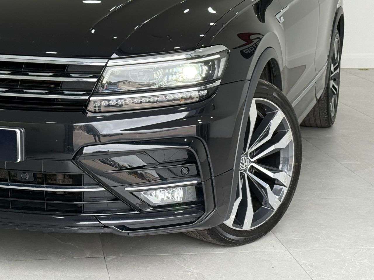 2019 VOLKSWAGEN TIGUAN 2019 VOLKSWAGEN TIGUAN