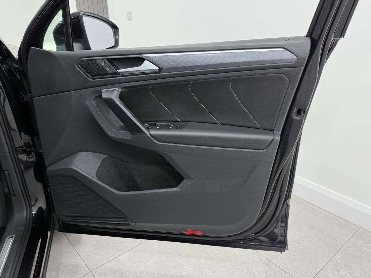 2019 VOLKSWAGEN TIGUAN 2019 VOLKSWAGEN TIGUAN