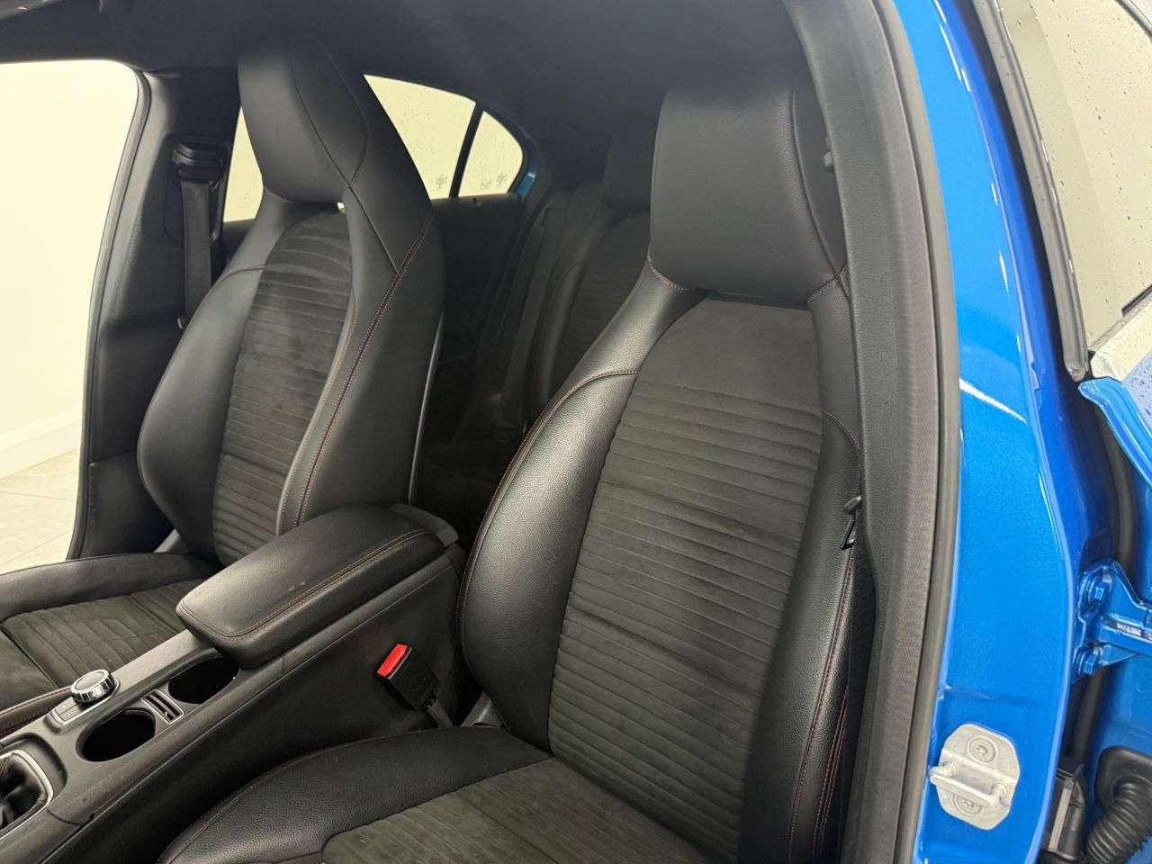 2016 MERCEDES-BENZ A-CLASS 2016 MERCEDES-BENZ A-CLASS