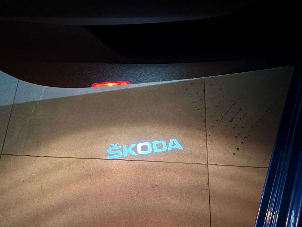 2020 SKODA SUPERB 2020 SKODA SUPERB