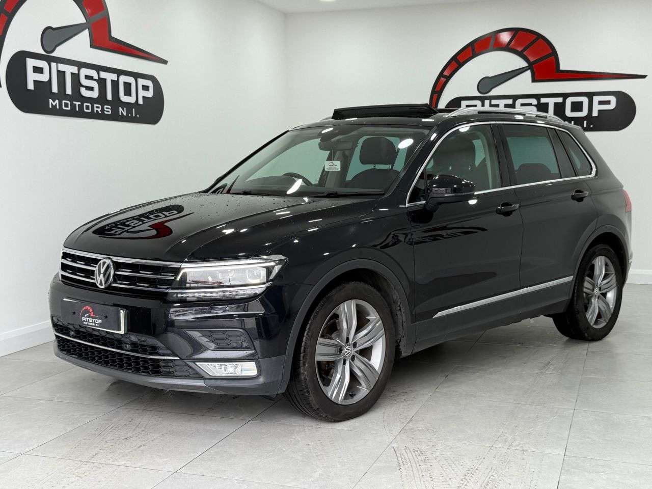 2016 VOLKSWAGEN TIGUAN 2016 VOLKSWAGEN TIGUAN