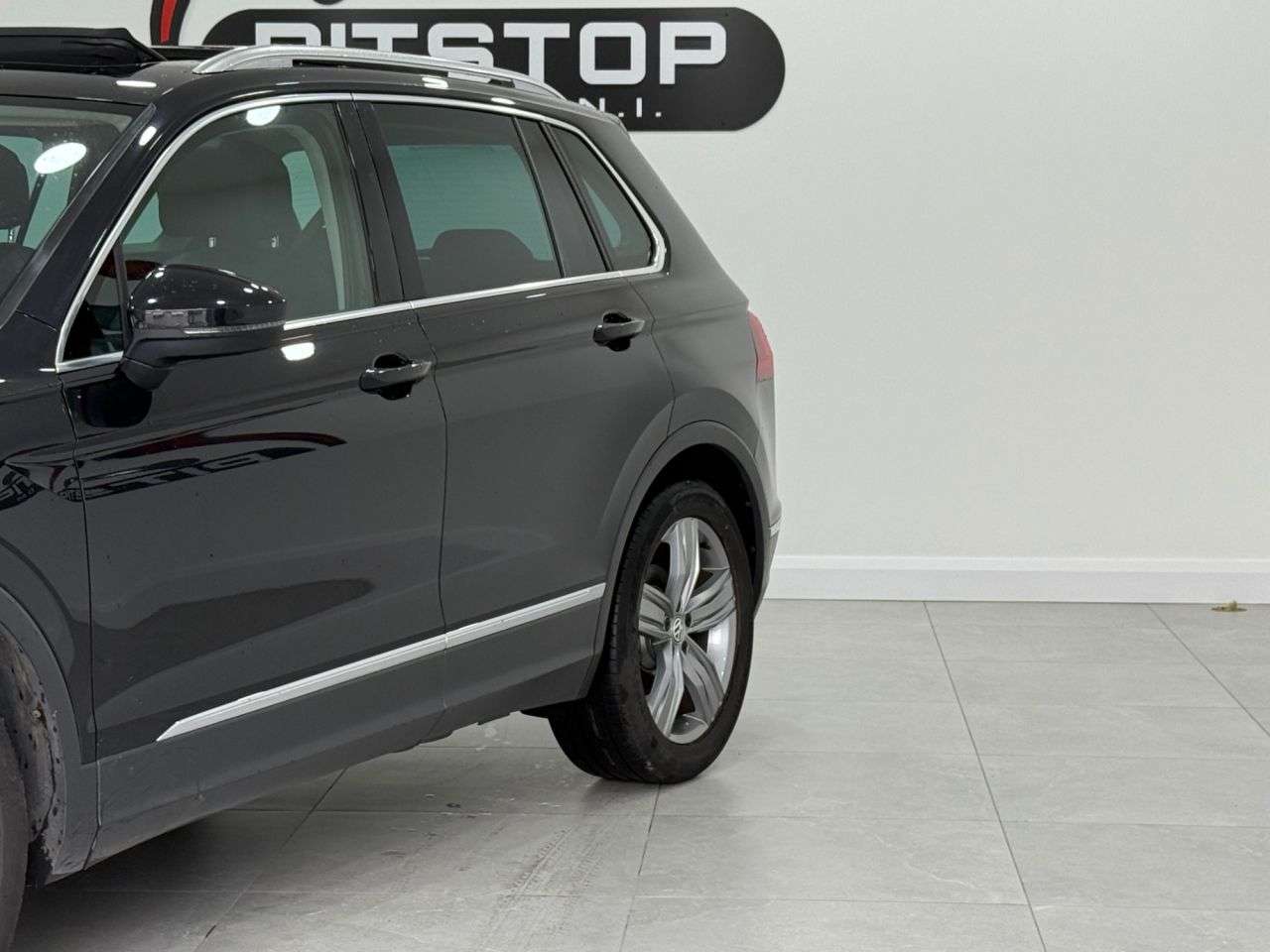 2016 VOLKSWAGEN TIGUAN 2016 VOLKSWAGEN TIGUAN