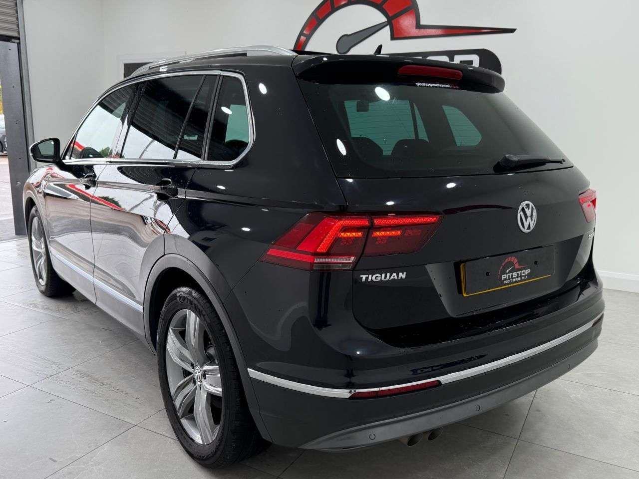 2016 VOLKSWAGEN TIGUAN 2016 VOLKSWAGEN TIGUAN