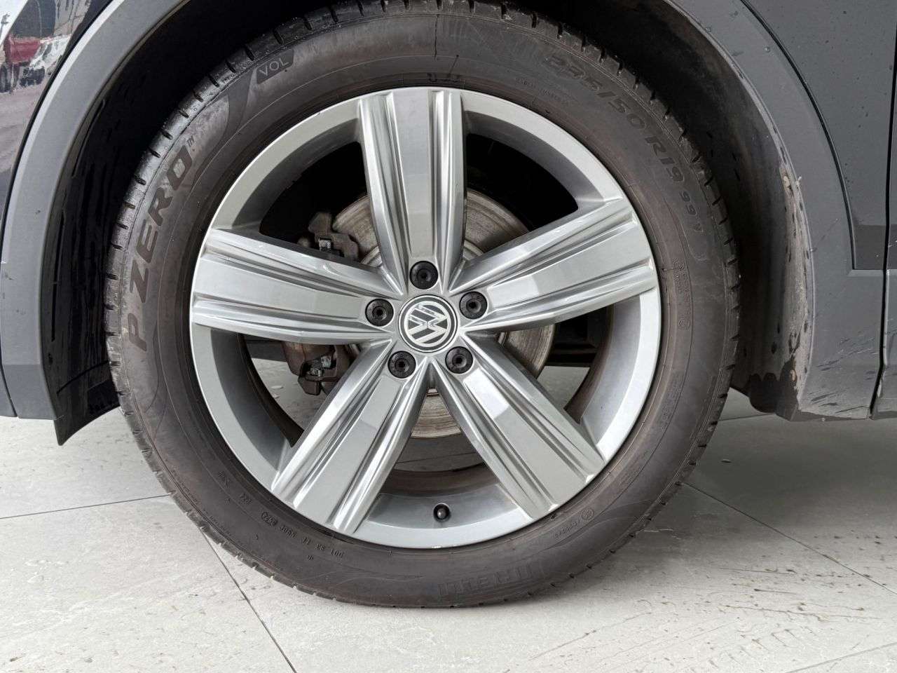 2016 VOLKSWAGEN TIGUAN 2016 VOLKSWAGEN TIGUAN