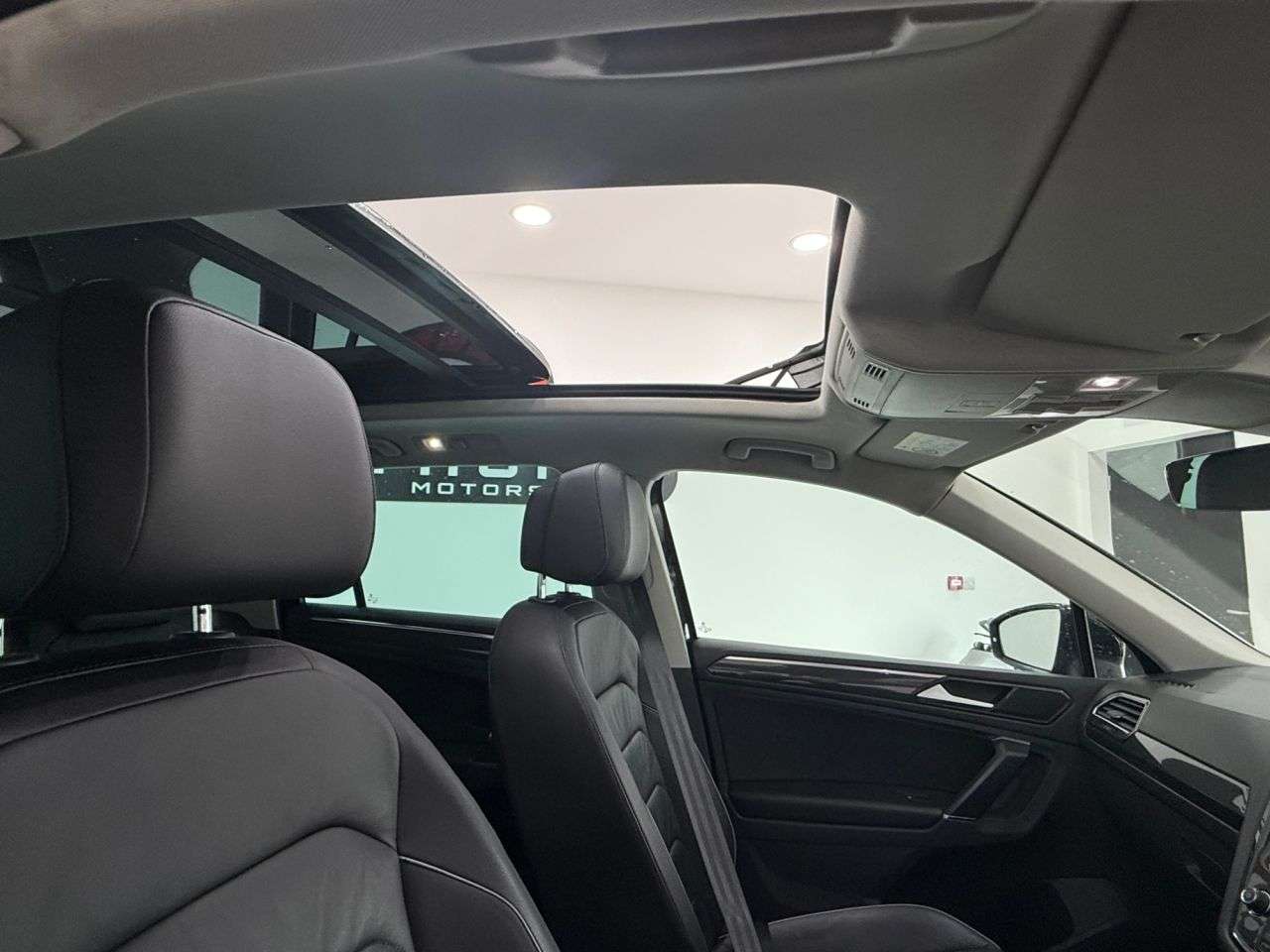 2016 VOLKSWAGEN TIGUAN 2016 VOLKSWAGEN TIGUAN