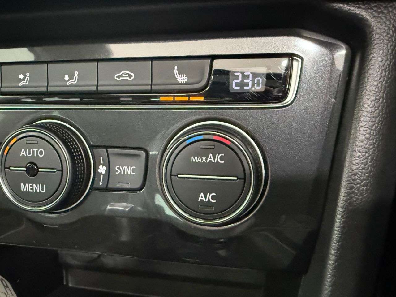 2016 VOLKSWAGEN TIGUAN 2016 VOLKSWAGEN TIGUAN