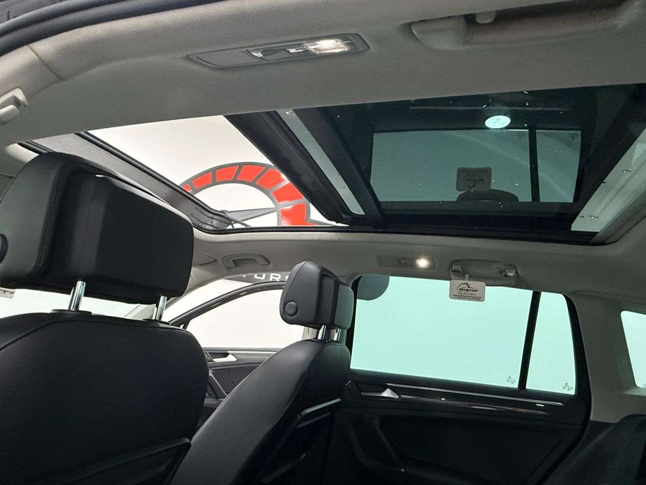 2016 VOLKSWAGEN TIGUAN 2016 VOLKSWAGEN TIGUAN