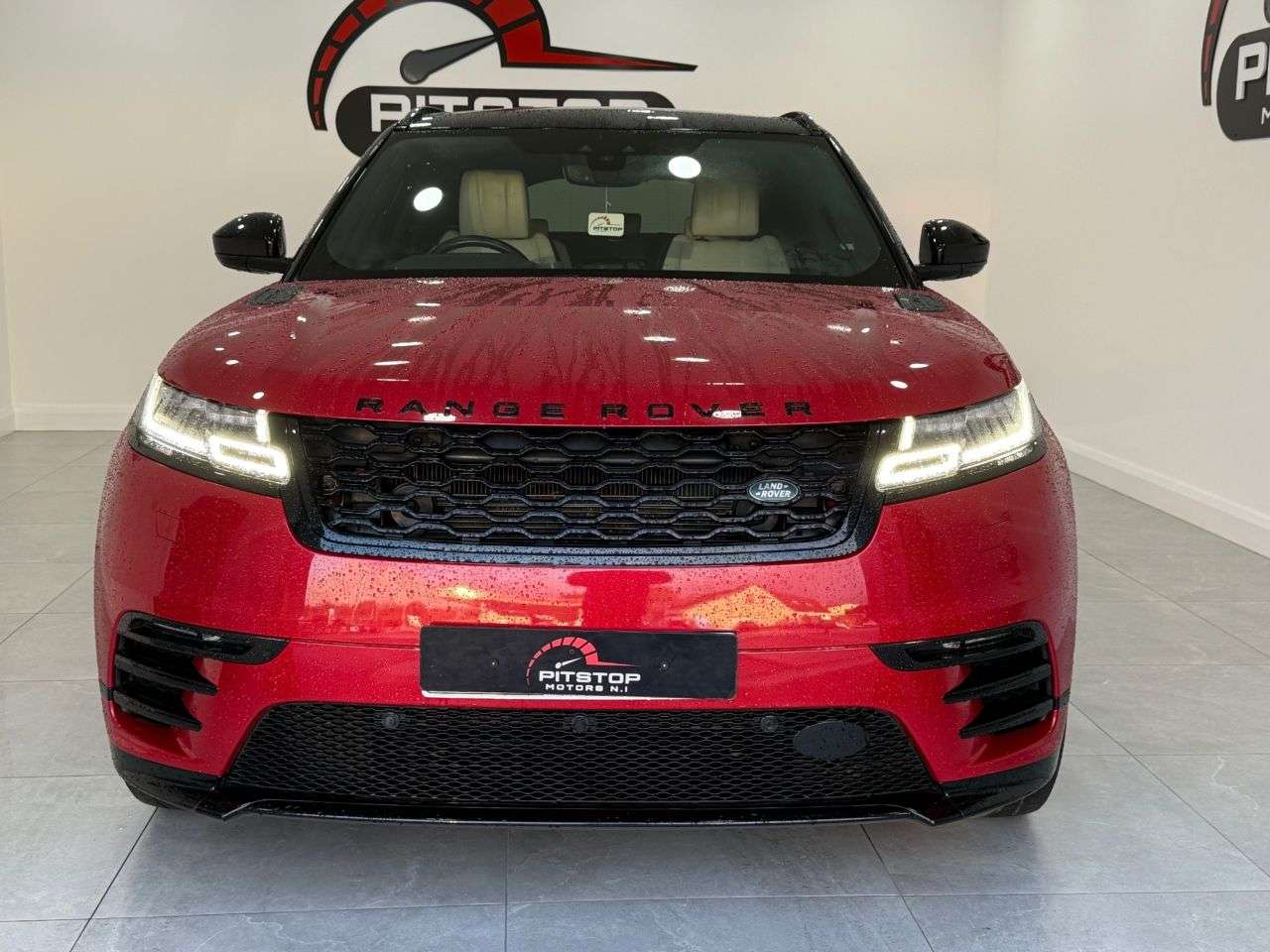 2018 LAND ROVER RANGE ROVER VELAR 2018 LAND ROVER RANGE ROVER VELAR