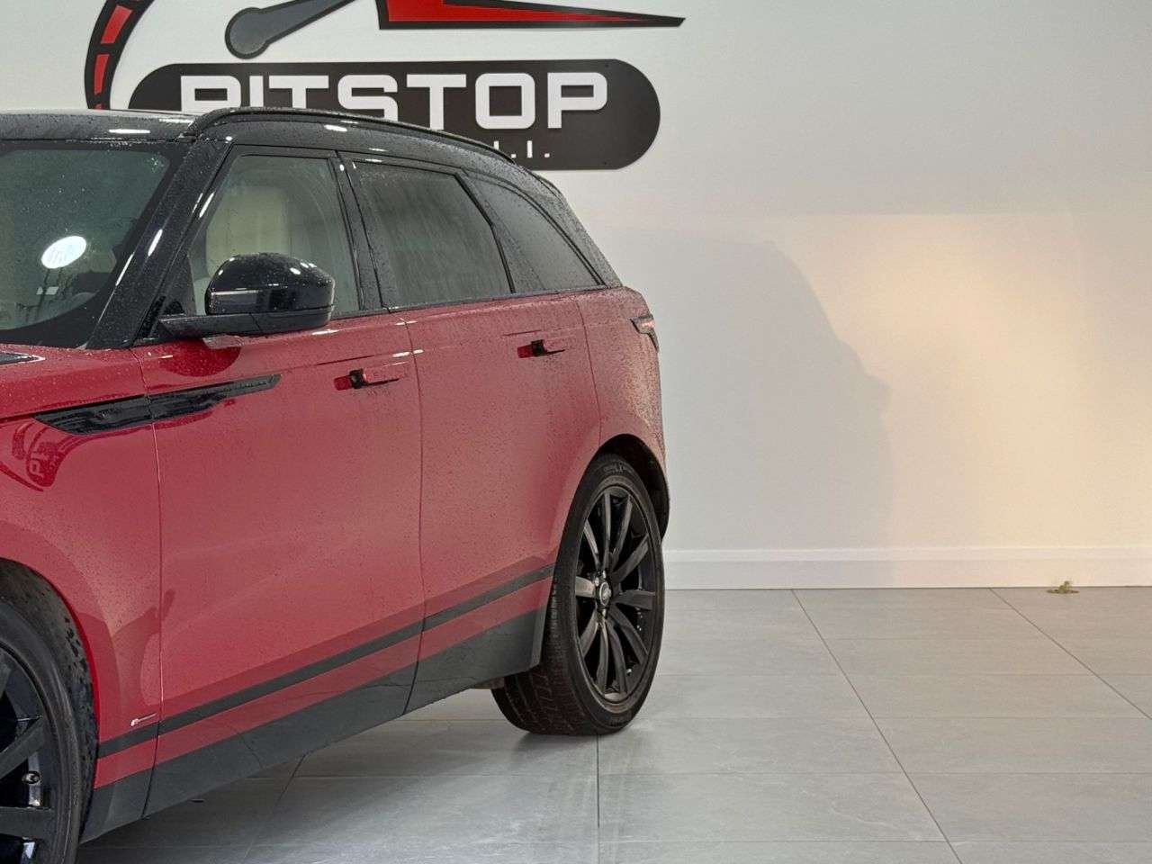 2018 LAND ROVER RANGE ROVER VELAR 2018 LAND ROVER RANGE ROVER VELAR