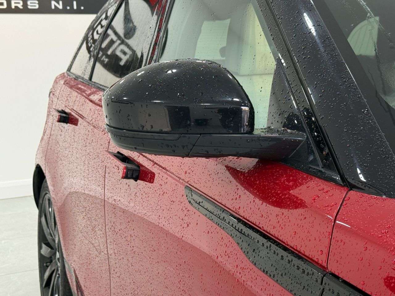 2018 LAND ROVER RANGE ROVER VELAR 2018 LAND ROVER RANGE ROVER VELAR