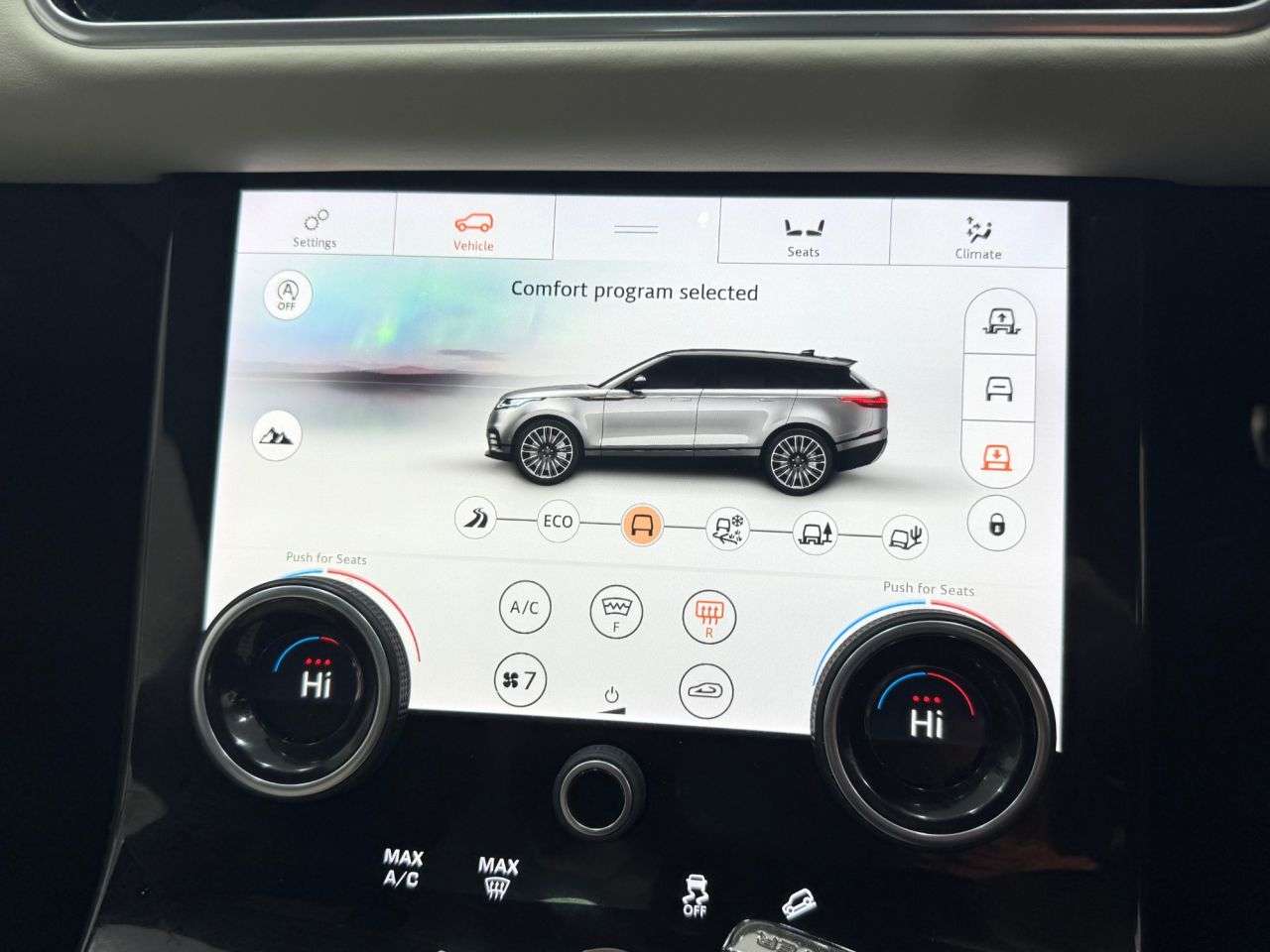 2018 LAND ROVER RANGE ROVER VELAR 2018 LAND ROVER RANGE ROVER VELAR