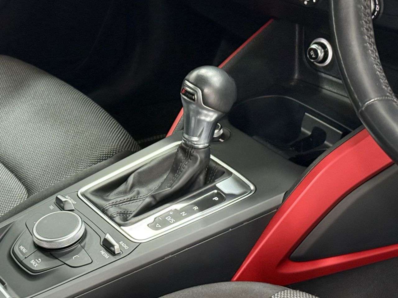 2018 AUDI Q2 2018 AUDI Q2