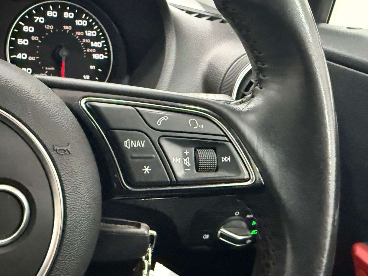 2018 AUDI Q2 2018 AUDI Q2