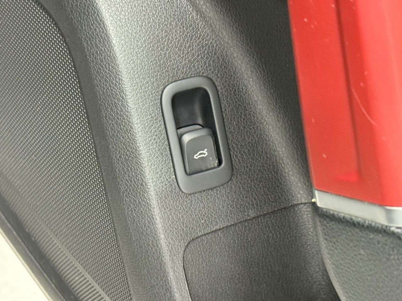 2018 AUDI Q2 2018 AUDI Q2