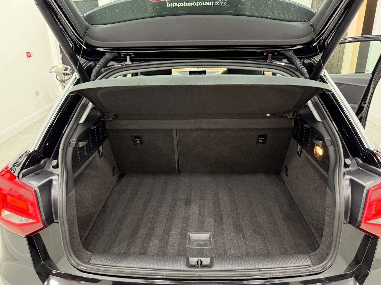 2018 AUDI Q2 2018 AUDI Q2