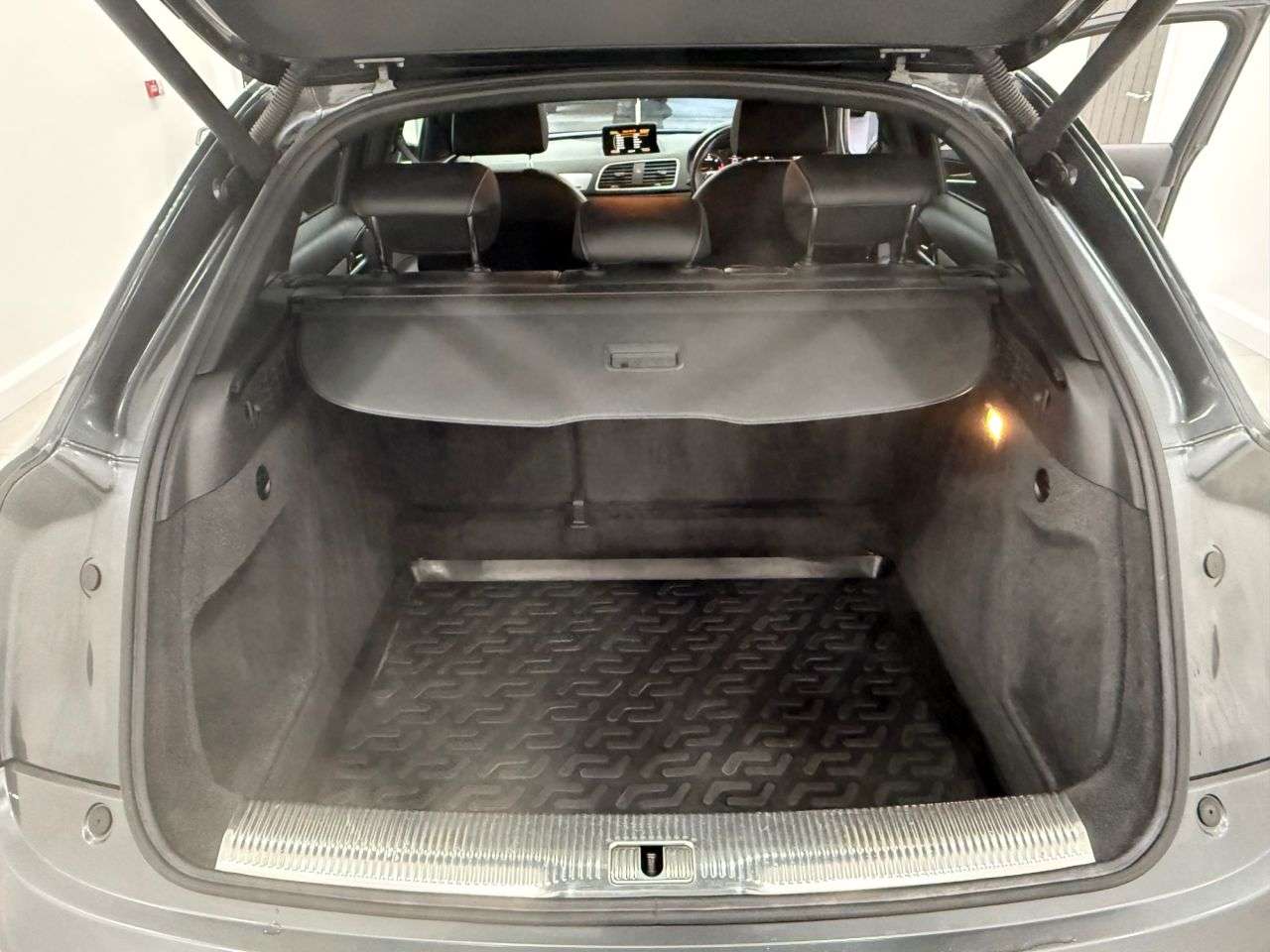 2016 AUDI Q3 2016 AUDI Q3