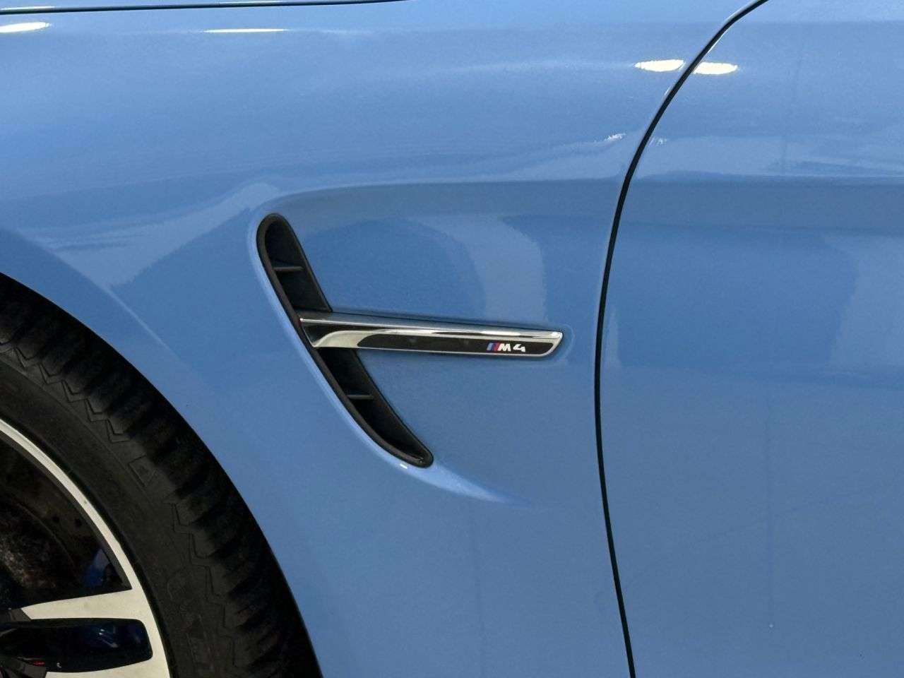 2015 BMW M4 2015 BMW M4